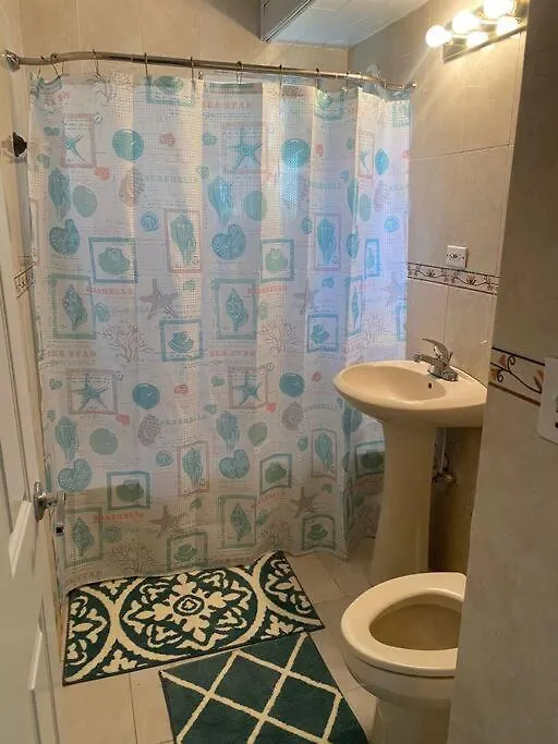 Appartement Condo In The Middle Of Everything! Nassau